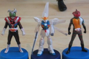 ガンダムとライダー